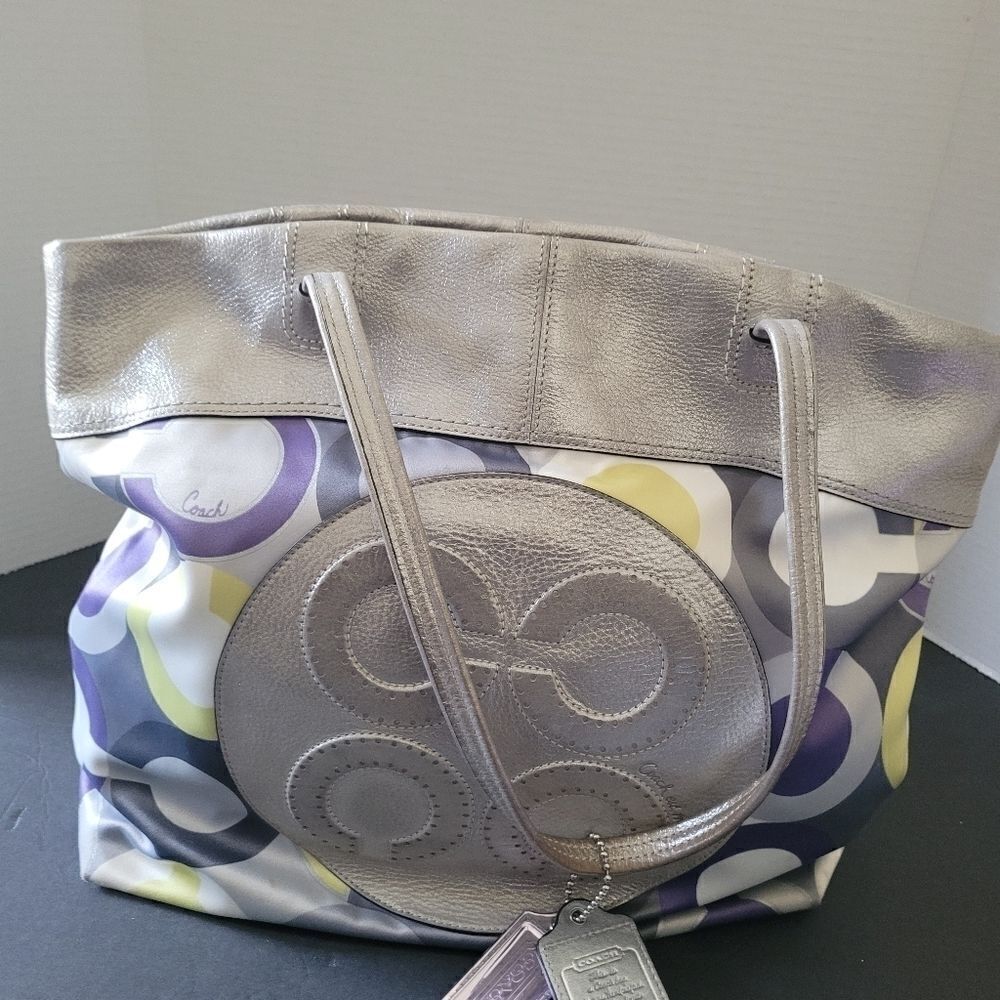 Coach  Retired Perry Lilac Julia Op Art Sateen Tote 14970 lilac Muilt Tote bag